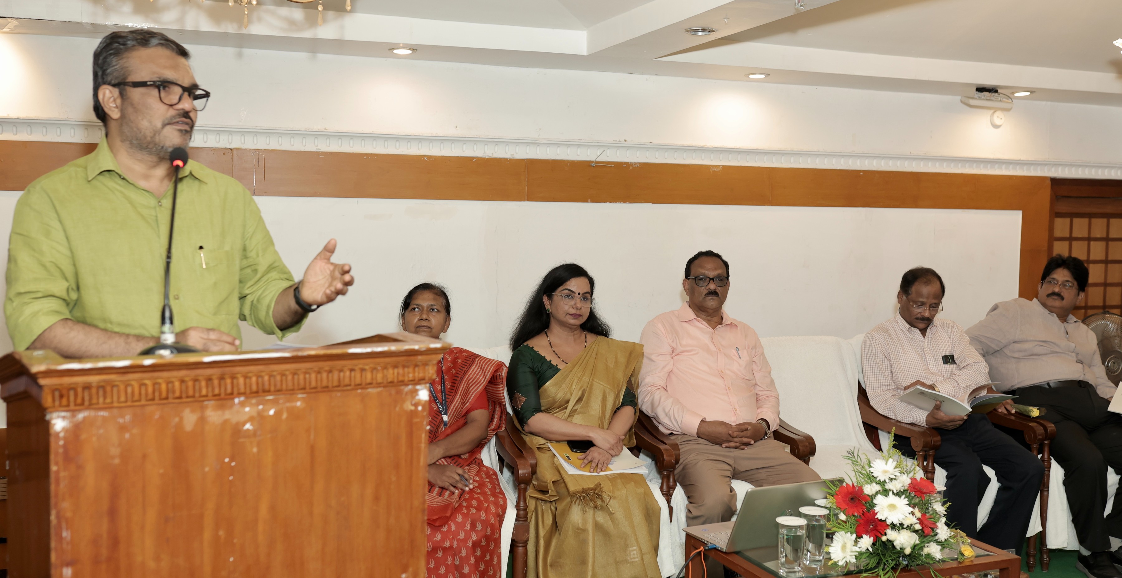 M.B. Rajesh, Minister for Local Self-Governments and Excise launching the revamped website of K-RERA