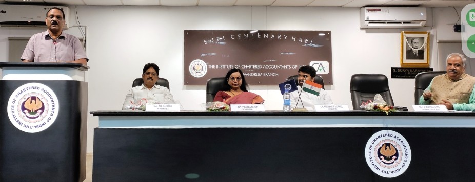 Chairman P.H. Kurian leading the seminar- 'Role of Chartered Accountants in the Kerala Real Estate (Regulation and Development) Act 2016