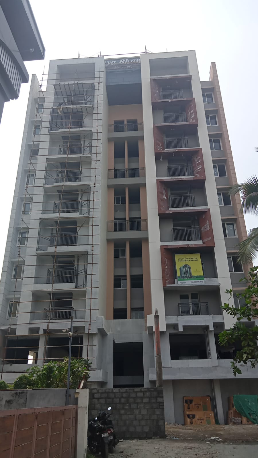 ARYA BHANGY RHINESTONE