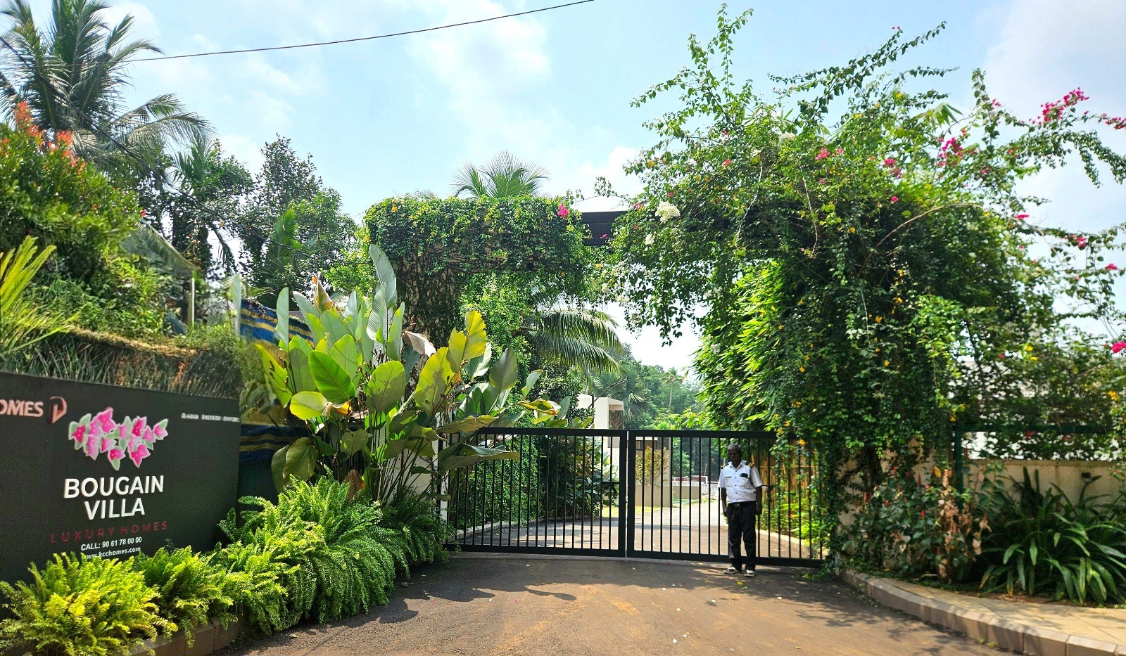 BOUGAIN VILLA