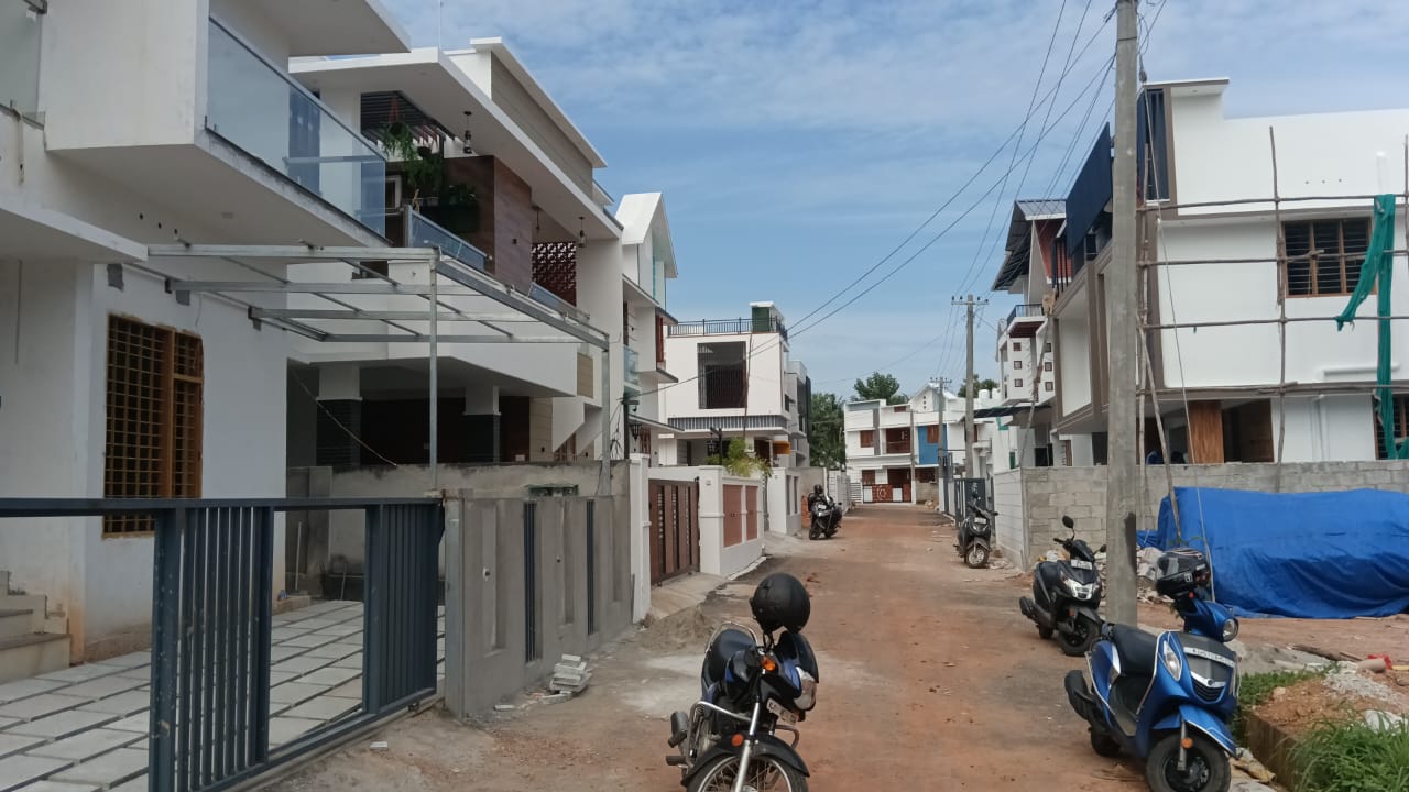 PRAJAPATHYS GREENS VILLAGE