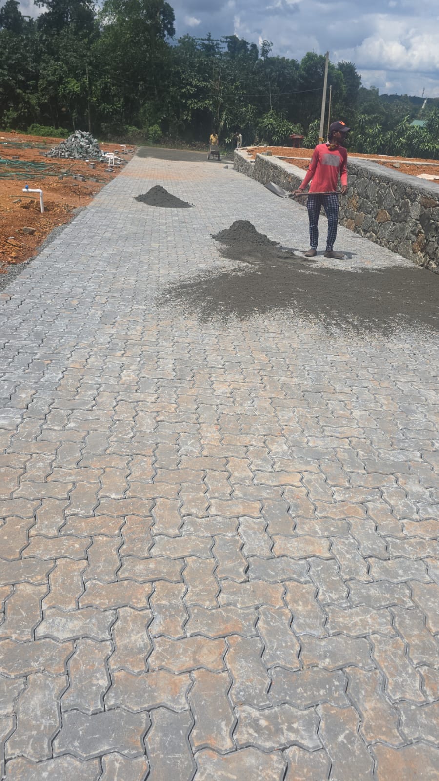 VICTORIA REALTORS CASA SERENITY